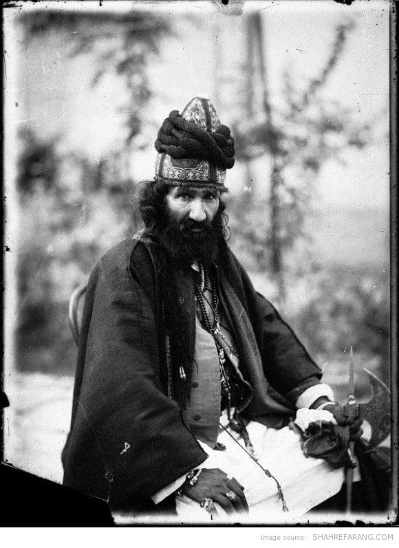 درویش، عکاس: انتوان سوریوگین، حوالی ۱۹۰۱ میلادی