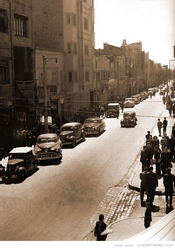 خیابان لاله زار، ۱۳۲۴ (۱۹۴۶ میلادی) خیابان لاله زار، ۱۳۲۴ شمسی، ۱۹۴۶ میلادی