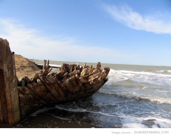 A Shipwreck in Miankaleh - کشتی غرق شده در میانکاله
