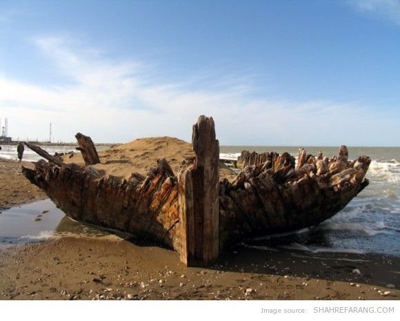 A Shipwreck in Miankaleh - کشتی غرق شده در میانکاله