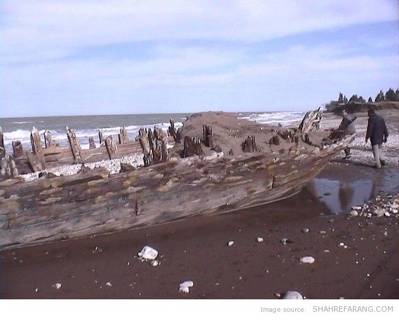 A Shipwreck in Miankaleh - کشتی غرق شده در میانکاله