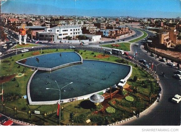 میدان ولیعهد (ولیعصر کنونی) از سمت جنوب غربی