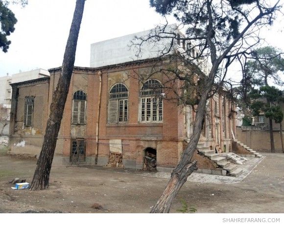 خانه ی ظهیرالاسلام در خیابان صفی علیشاه، ۲۱ آذرماه ۱۳۹۲